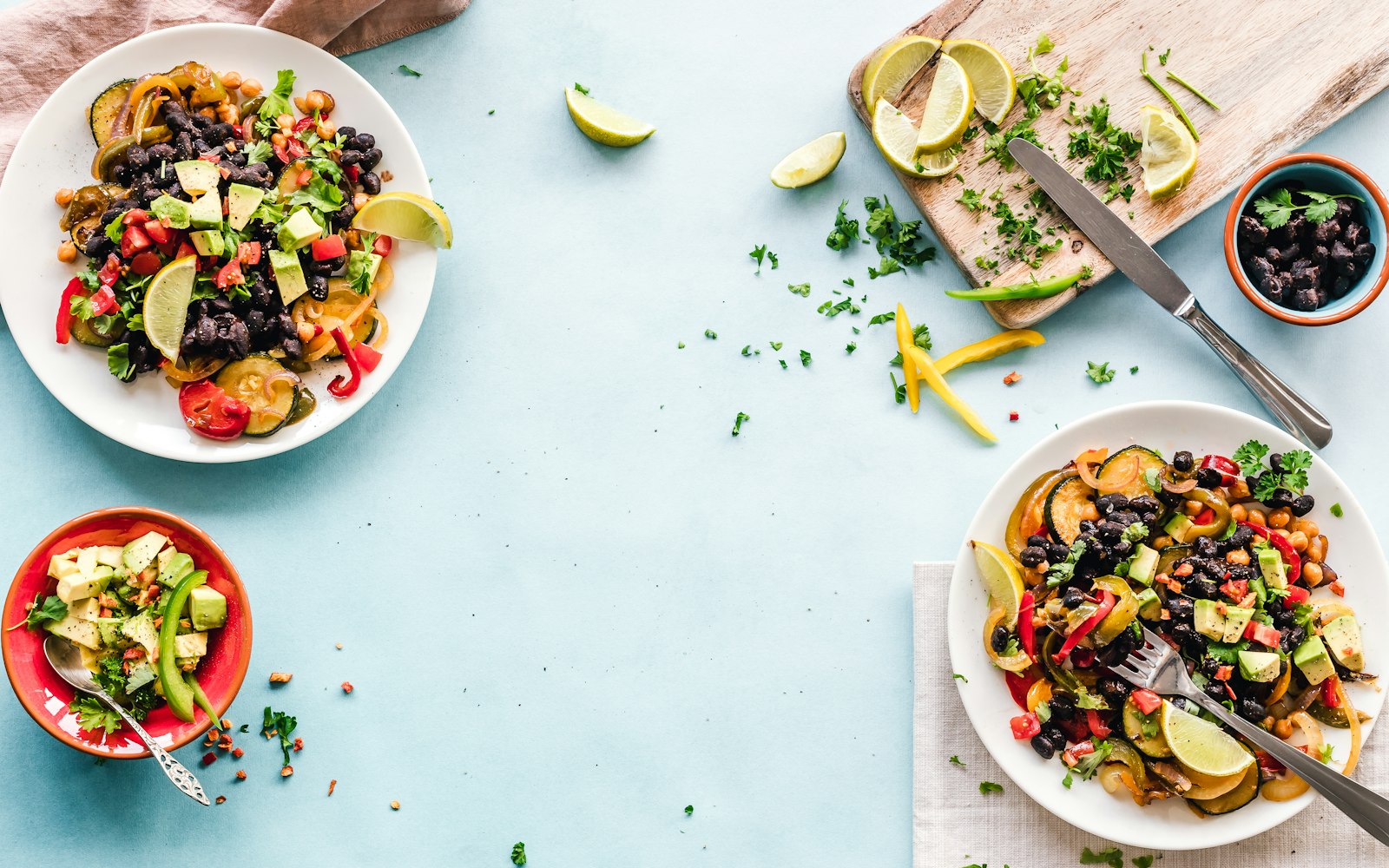 A clear overhead restaurant dish showing food discovery options
